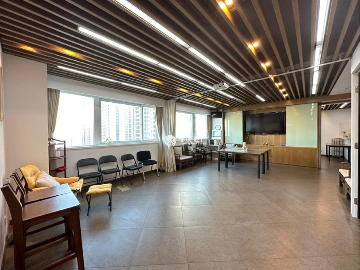 临平路飘鹰世纪大厦180平米写字楼出租